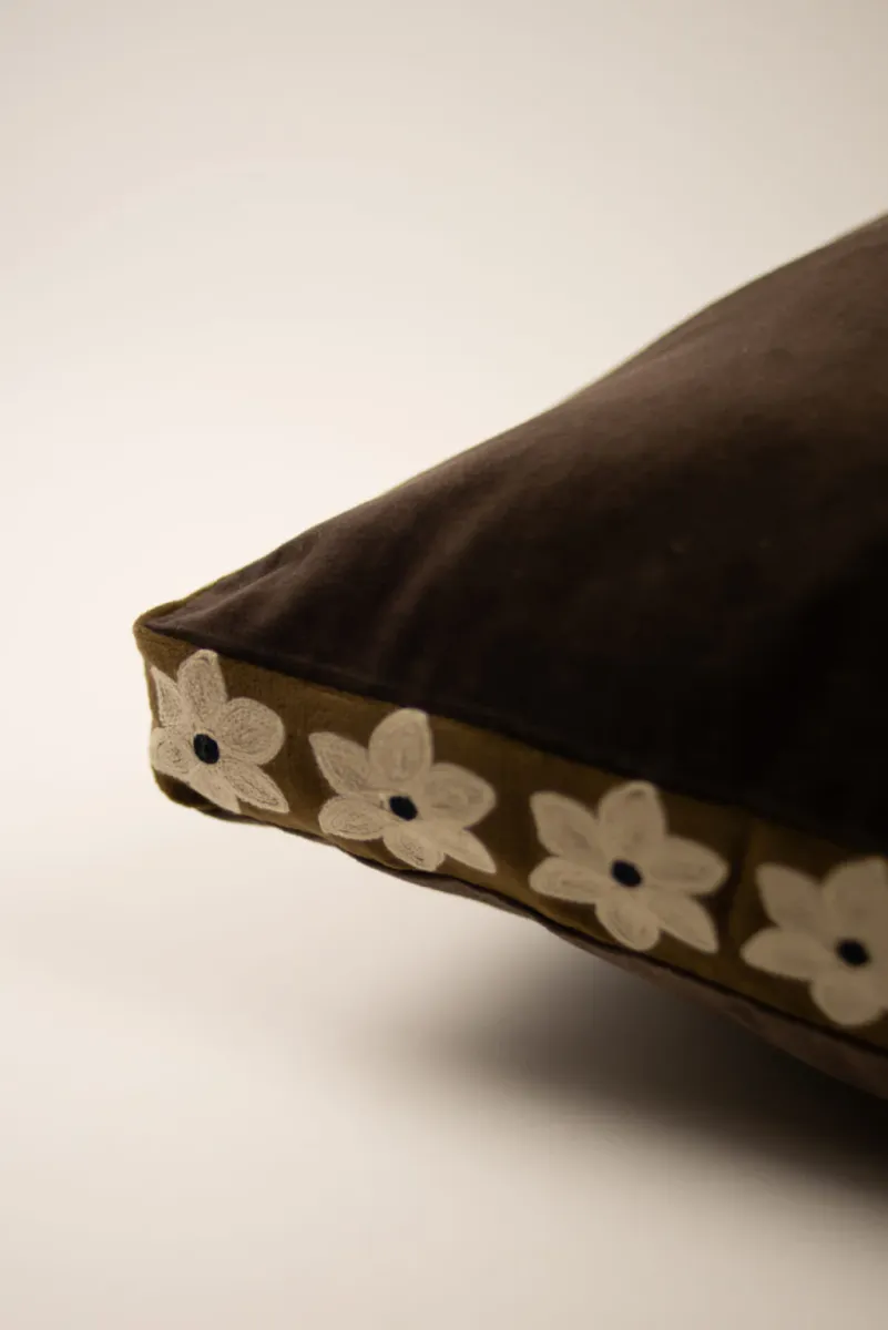  Daisy coffee brown 60x60